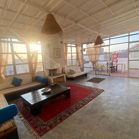 Anir Of Sea Tamraght Hostel ภายนอก รูปภาพ